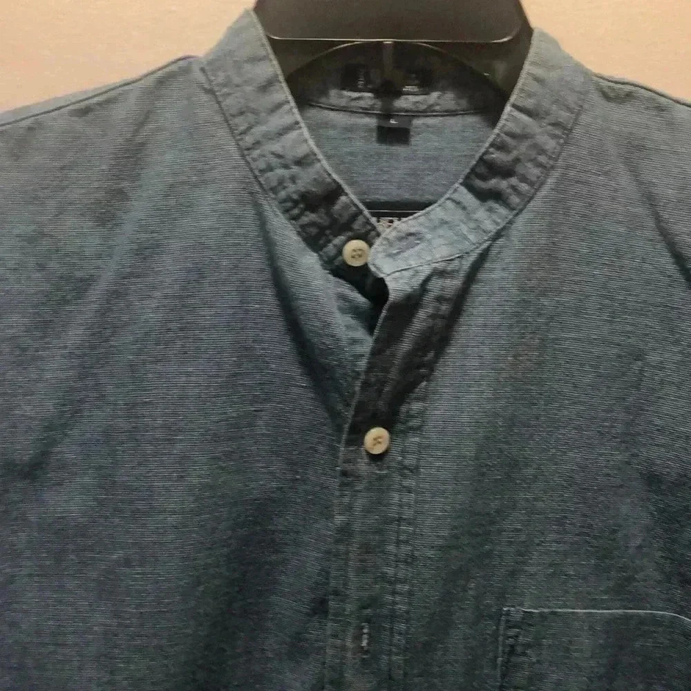 Van Heusen shirt